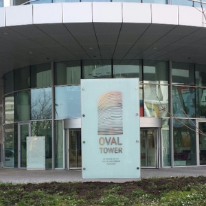 Belettering en signing - Oval Tower Amsterdam - projectpagina