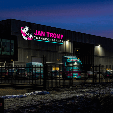 Led lichtreclame Jan Tromp Transportgroep - portfolio 1