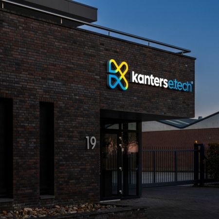 Led lichtreclame voor Kanters e.tech uit ERP | Brouwers Reklame