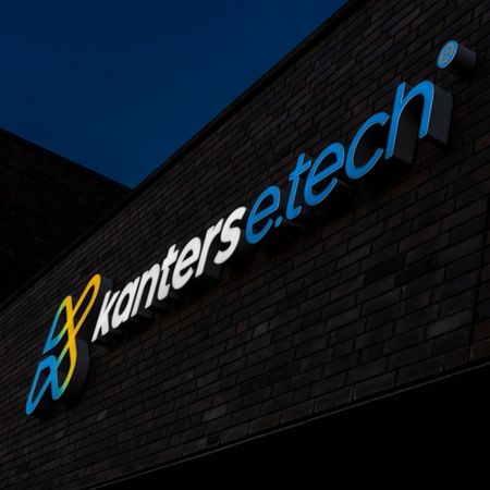 Led lichtreclame voor Kanters e.tech